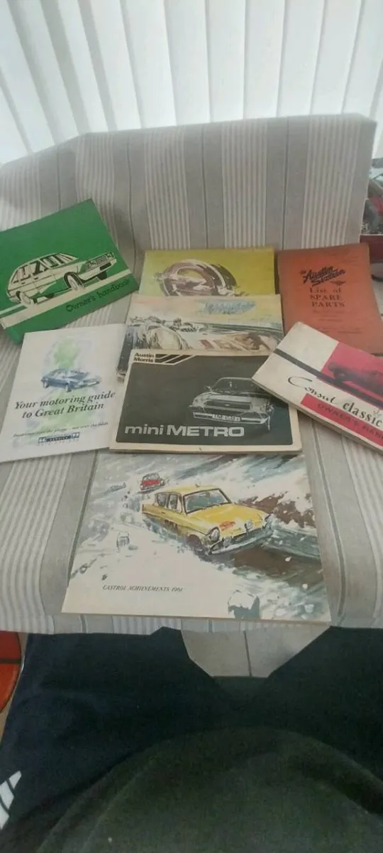 Vintage  car hand books - Image 1