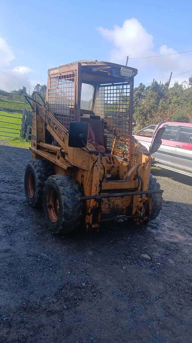 Case skid steer - Image 1