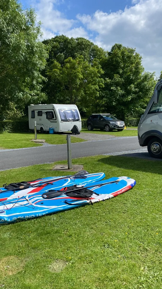 2 Kayaks - Image 2