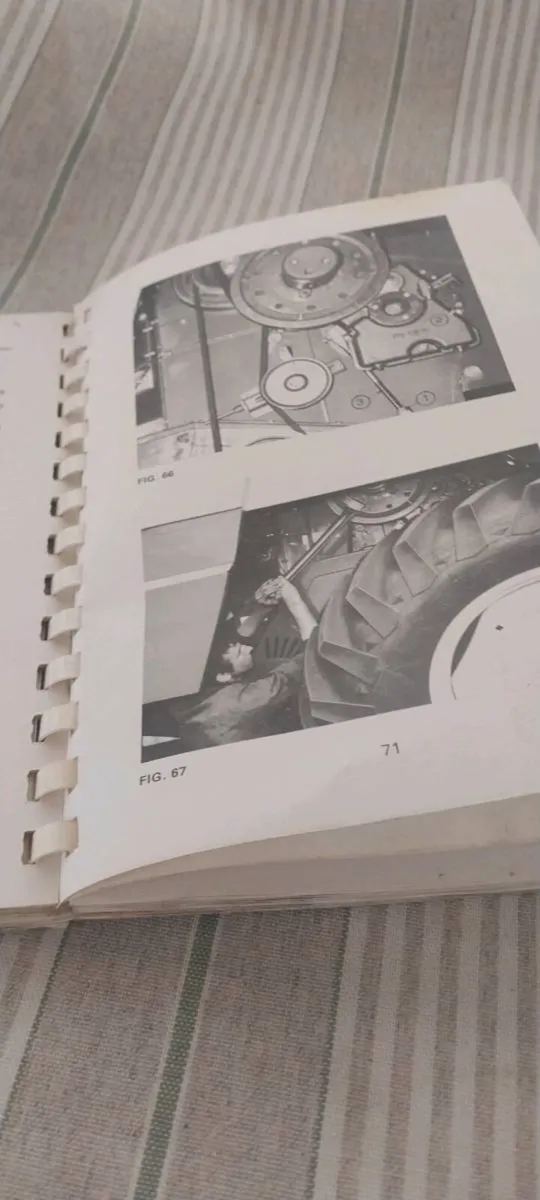 Massey ferguson books - Image 4