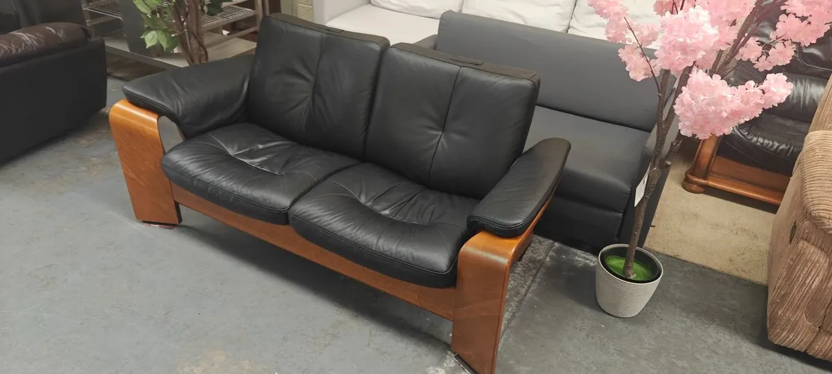Ekornes Stressless 2 Seater Recliner Sofa - Image 4