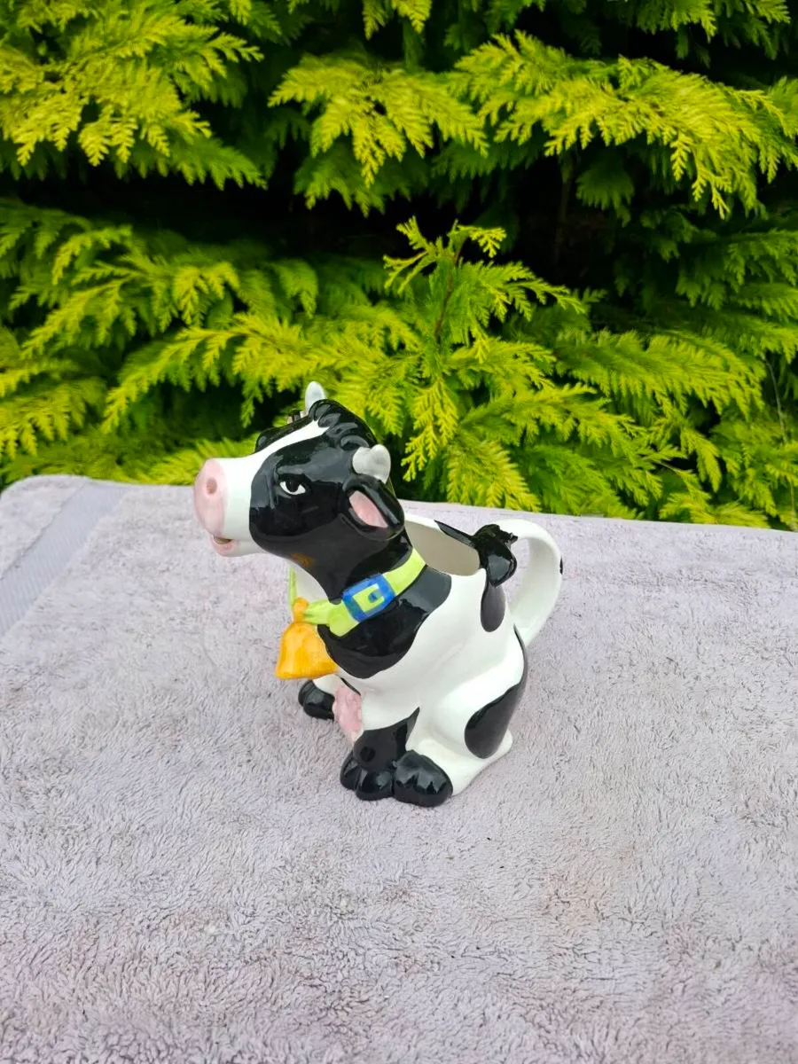 Cow carafe possible to post - Image 1