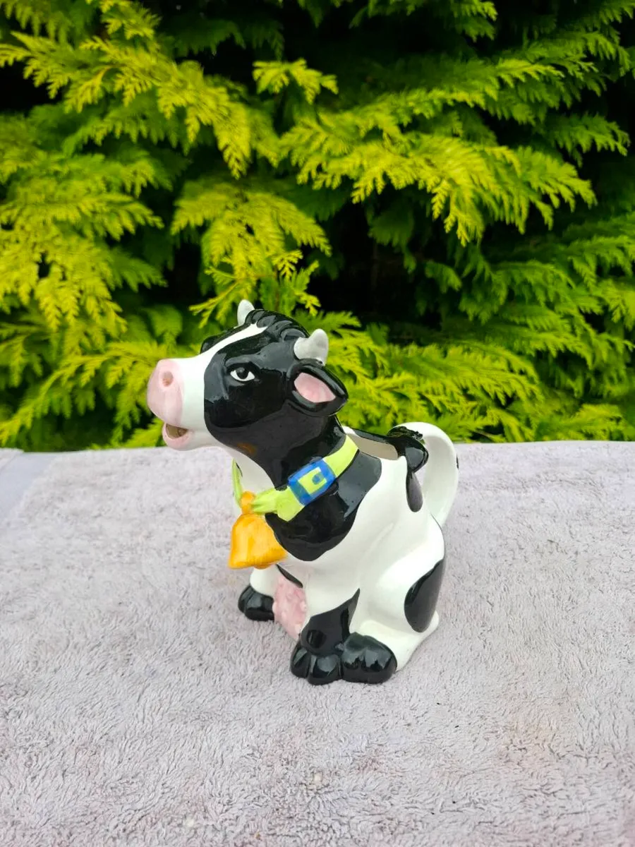 Cow carafe possible to post - Image 2