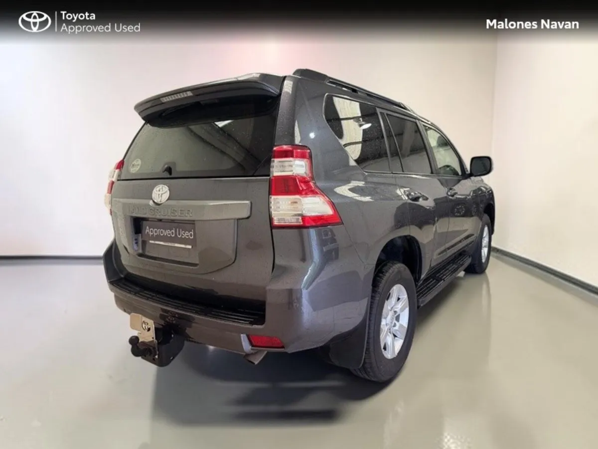 Toyota Land Cruiser LC LWB GX COMM - Image 2