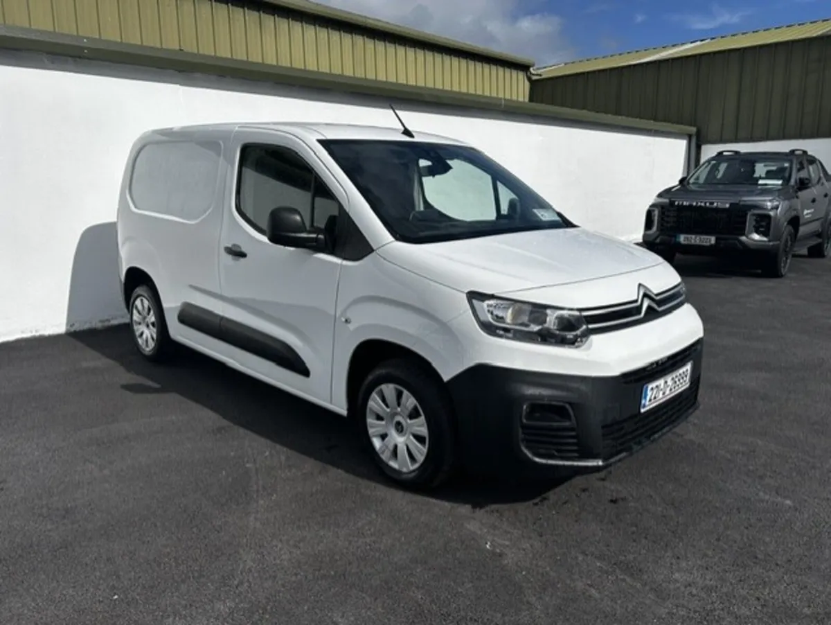 Citroen Berlingo 2022 - Image 1