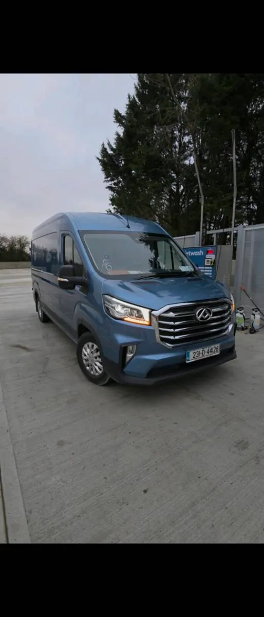 🚐 NOVEMBER 2023 MAXUS DELIVER 9 LUX HIGH SPEC - Image 3