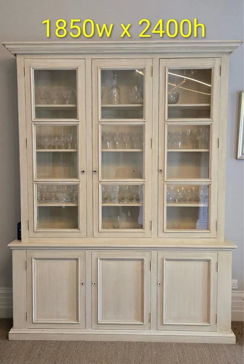 Living Room Dresser  PRICE DROP