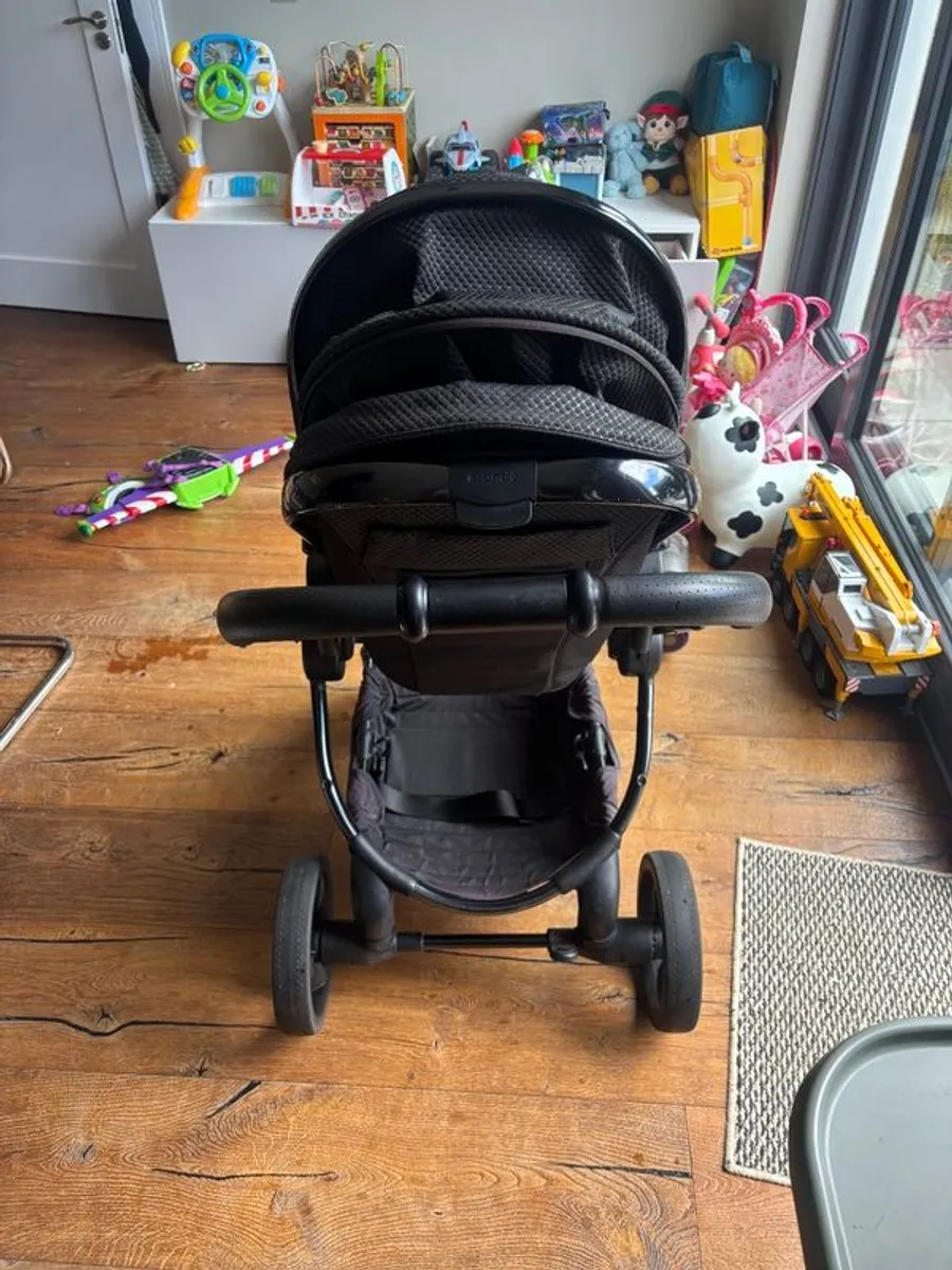 Icandy Peach travel system buggy - Image 4