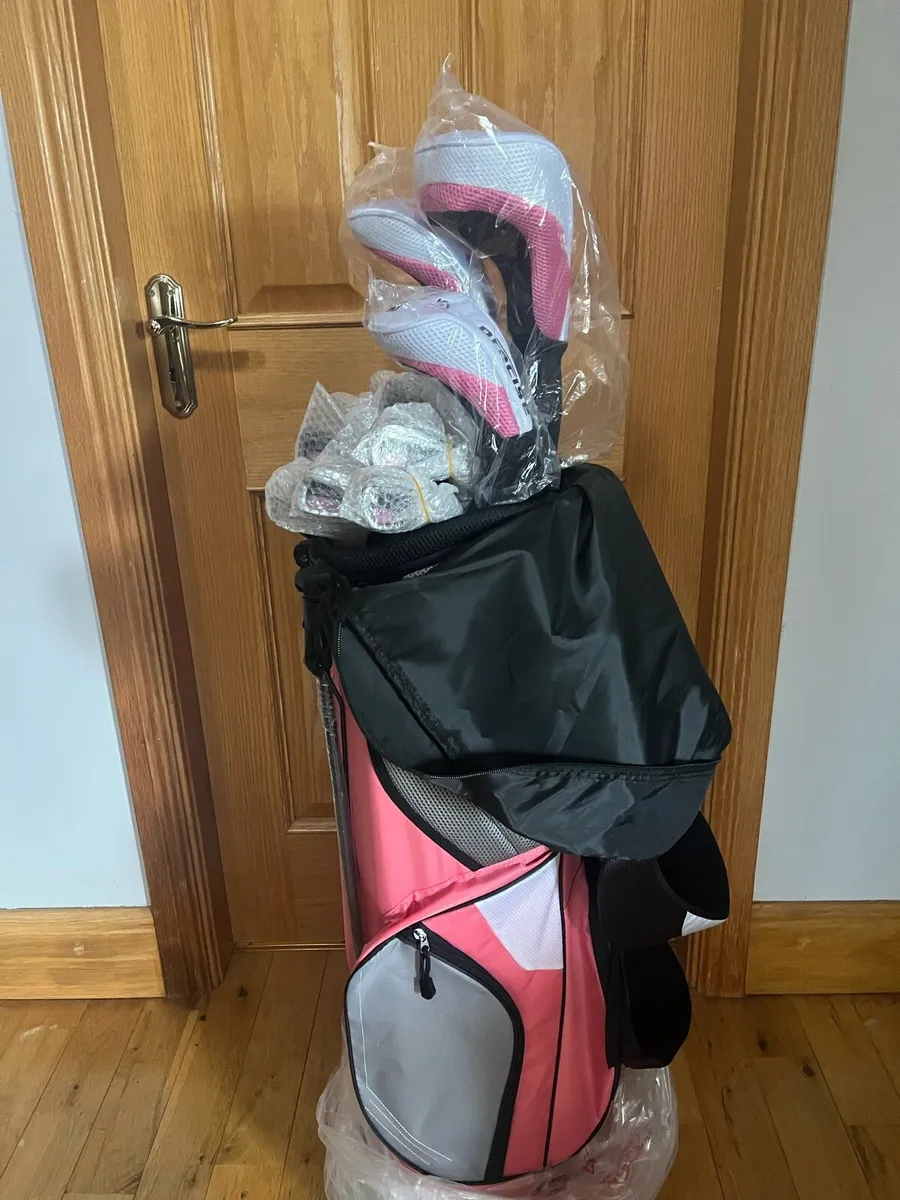 Ladies Golf Clubs NEW Full Set with Bag - Image 1