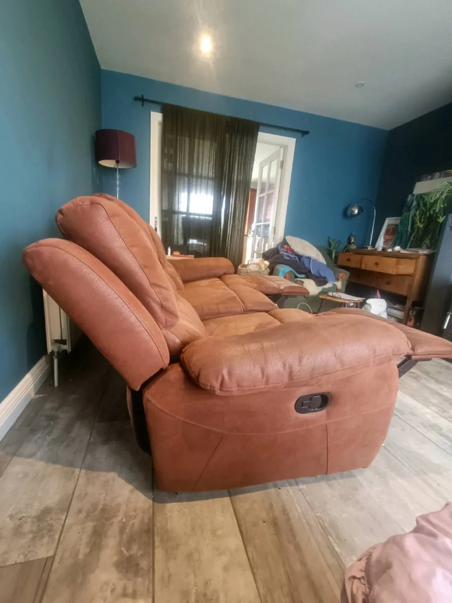 Sofa recliner 3 seater - Image 3