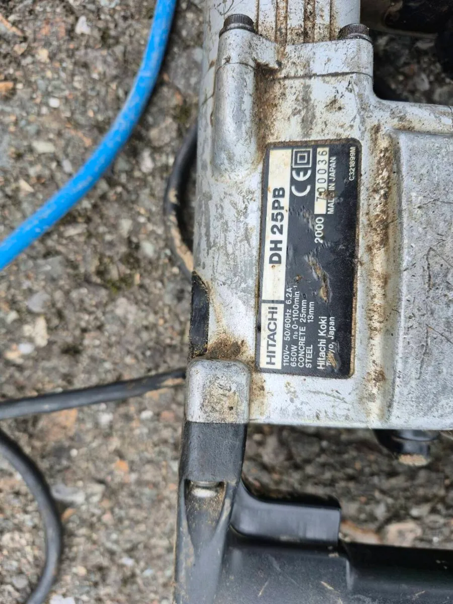 Hitachi sds hammer and standard drill - Image 2