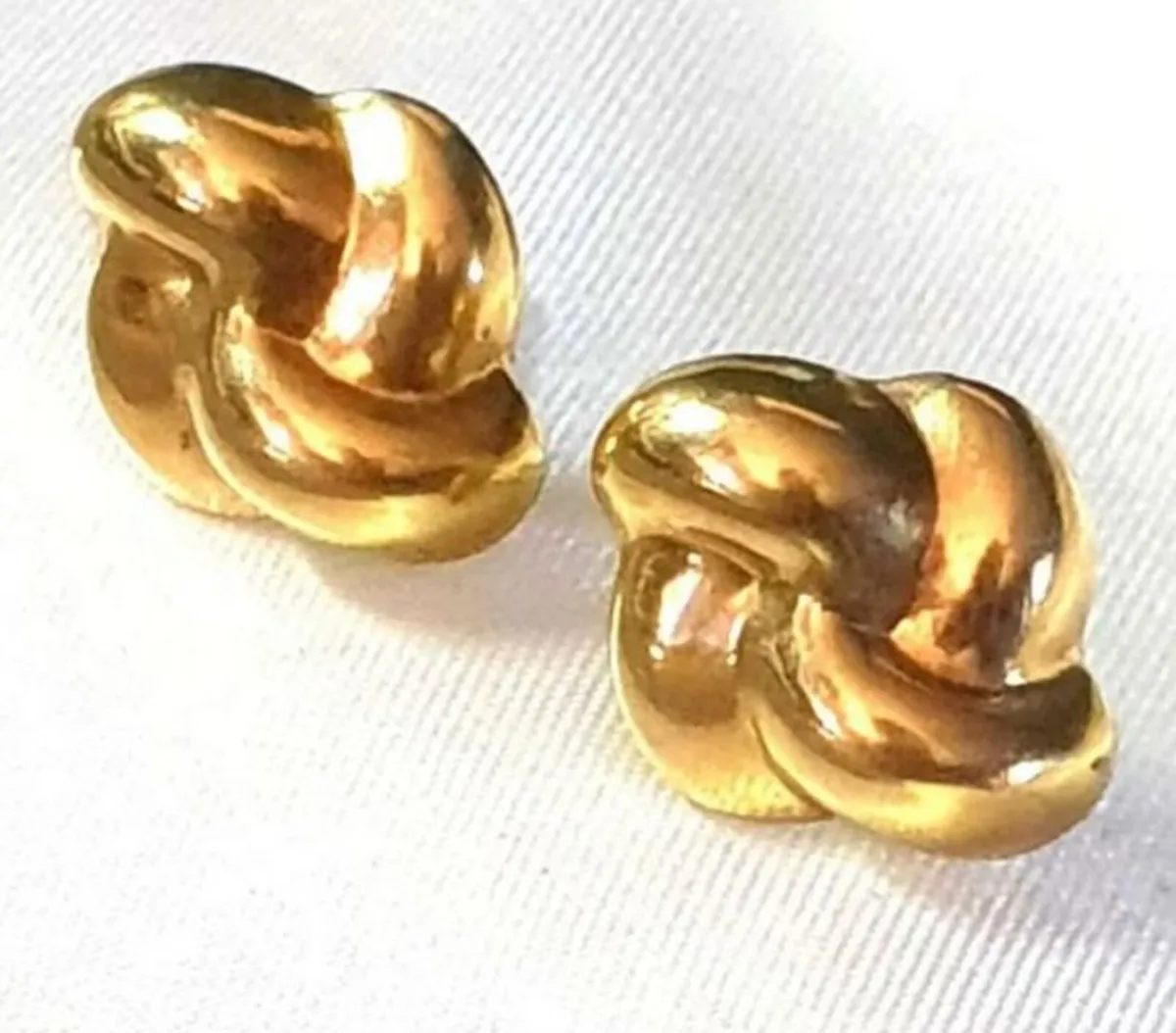 Vintage Hallmarked 9ct Gold 'Knot' Earrings - Image 3