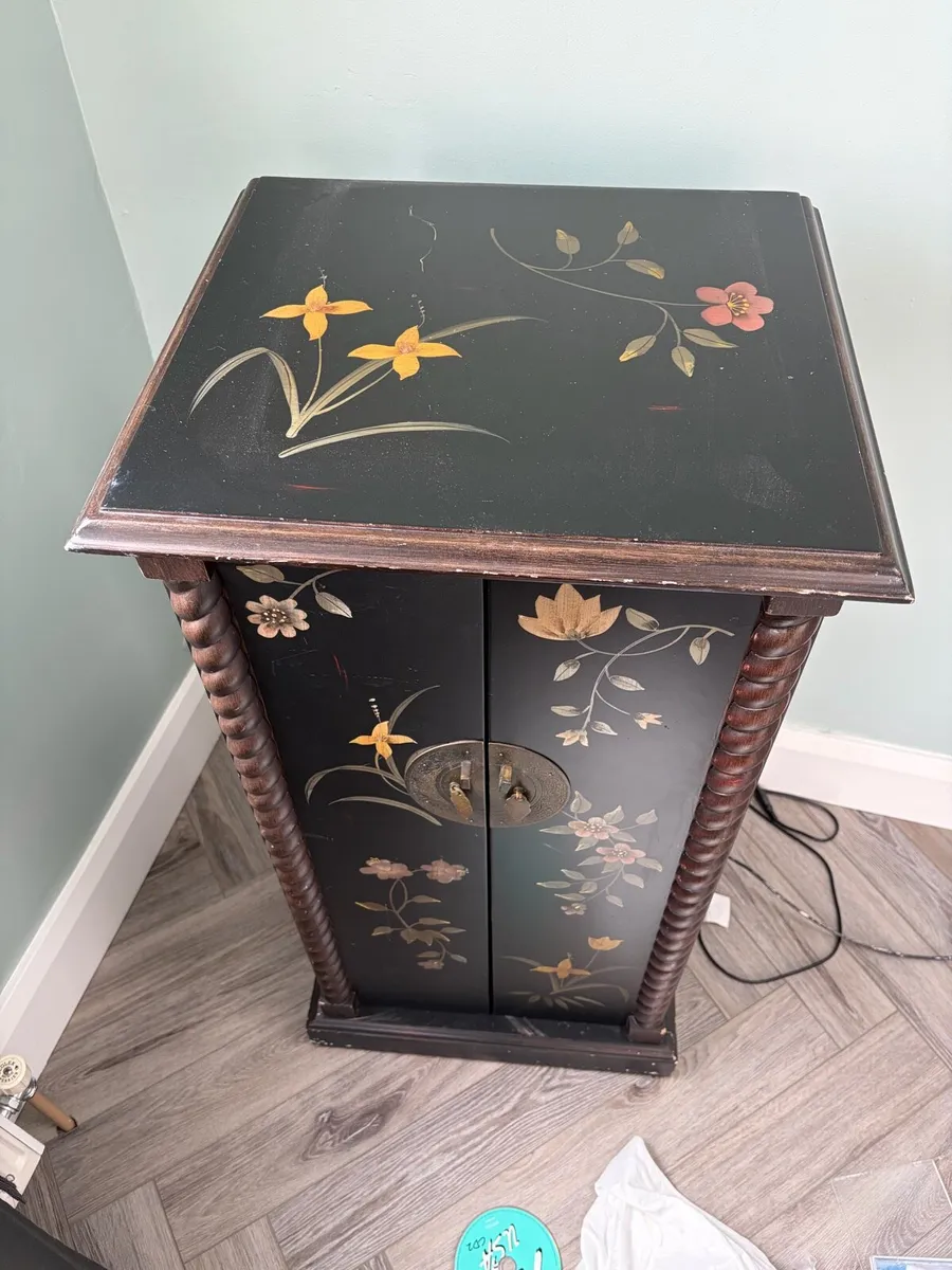 CD/DVD Storage Unit - Image 1