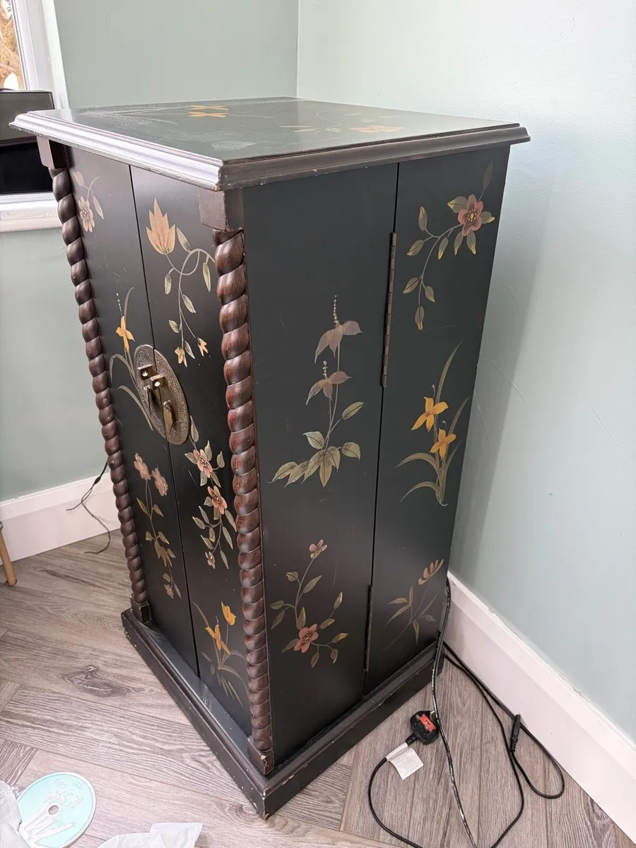 CD/DVD Storage Unit - Image 2
