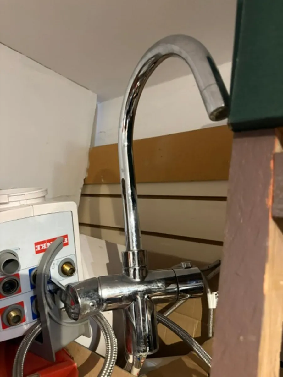 franke minerva 3 in 1 tap - Image 1