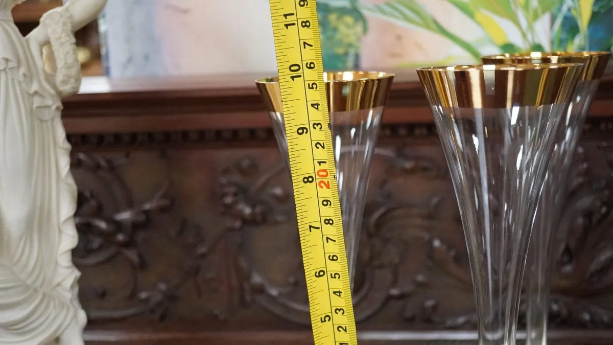 Vintage Hollywood Regency Style Champagne Flutes - Image 3