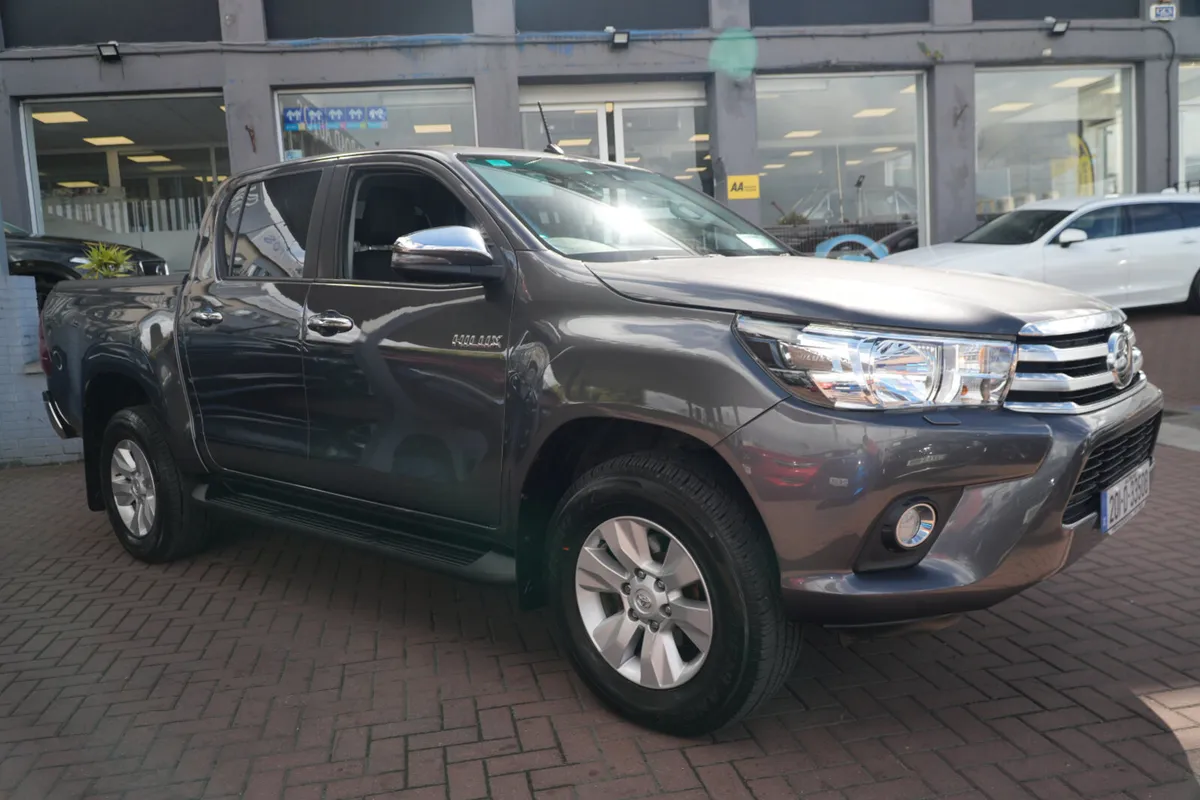 2.4D4D ICON 148BHP D/C 4 (PRICE PLUS VAT) //BUY WI - Image 2