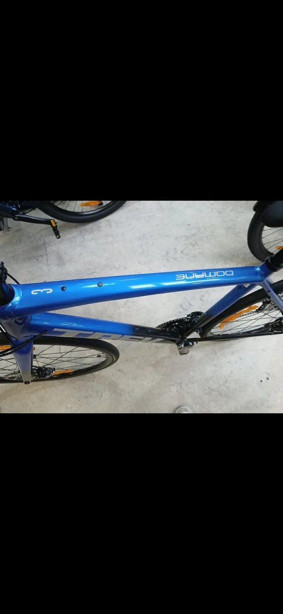 Trek racing bike - Image 4