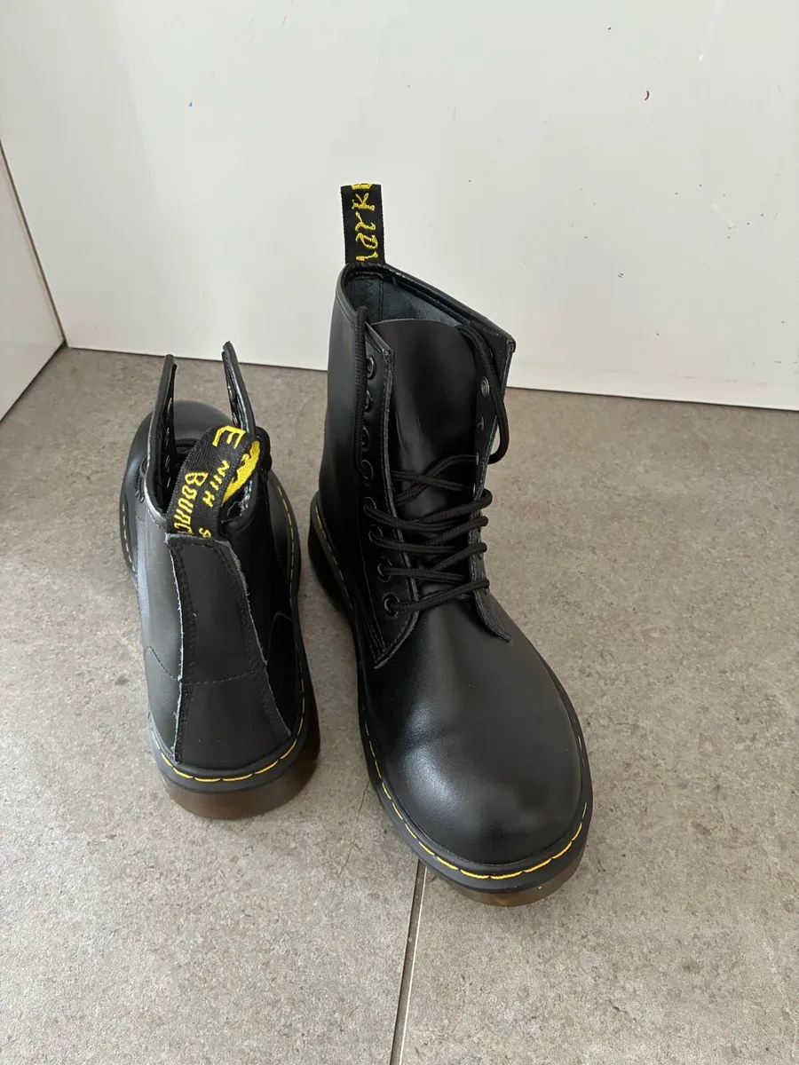 Women’s leather boots - Image 3