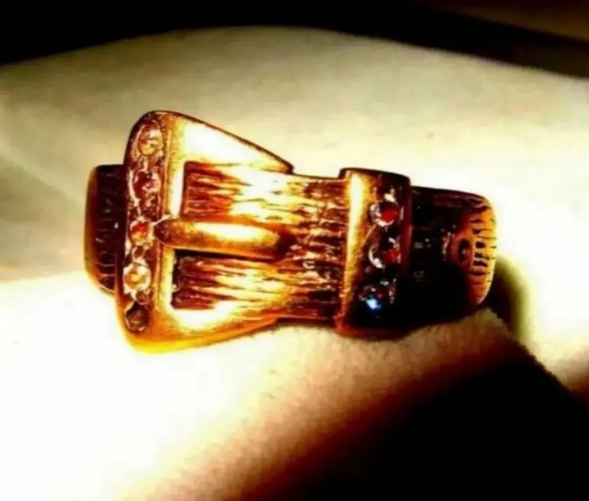 Vintage Hallmarked Diamond Buckle Ring - Image 3