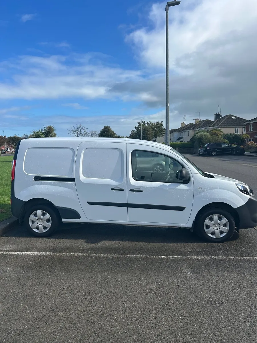 Renault Kangoo Electric 33kw - Image 3
