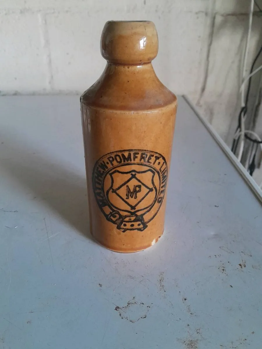 Stoneware  ginger beer bottle - Image 3