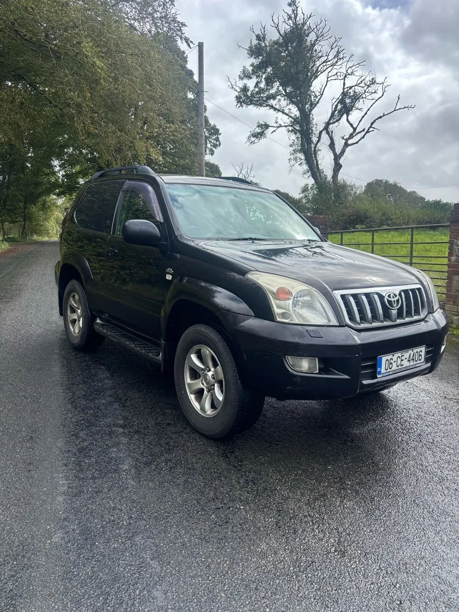 2007 Toyota Land Cruiser - Image 1