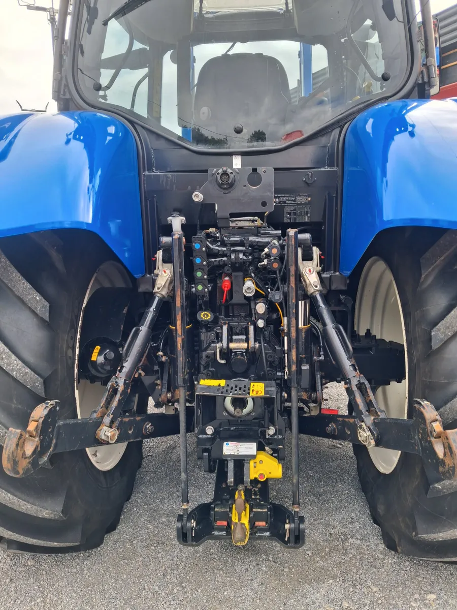New Holland T6.145 *Low hours* - Image 3