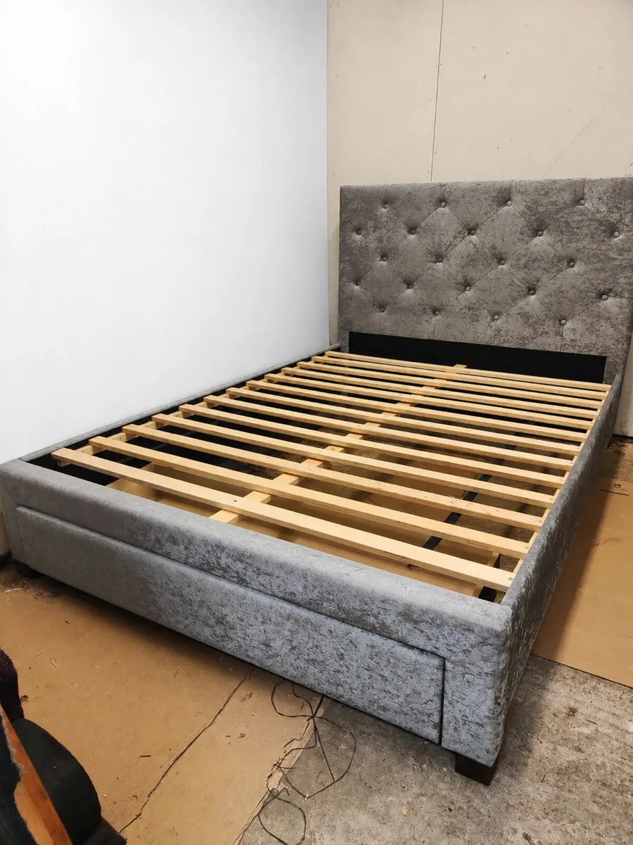 Bed frame - Image 2