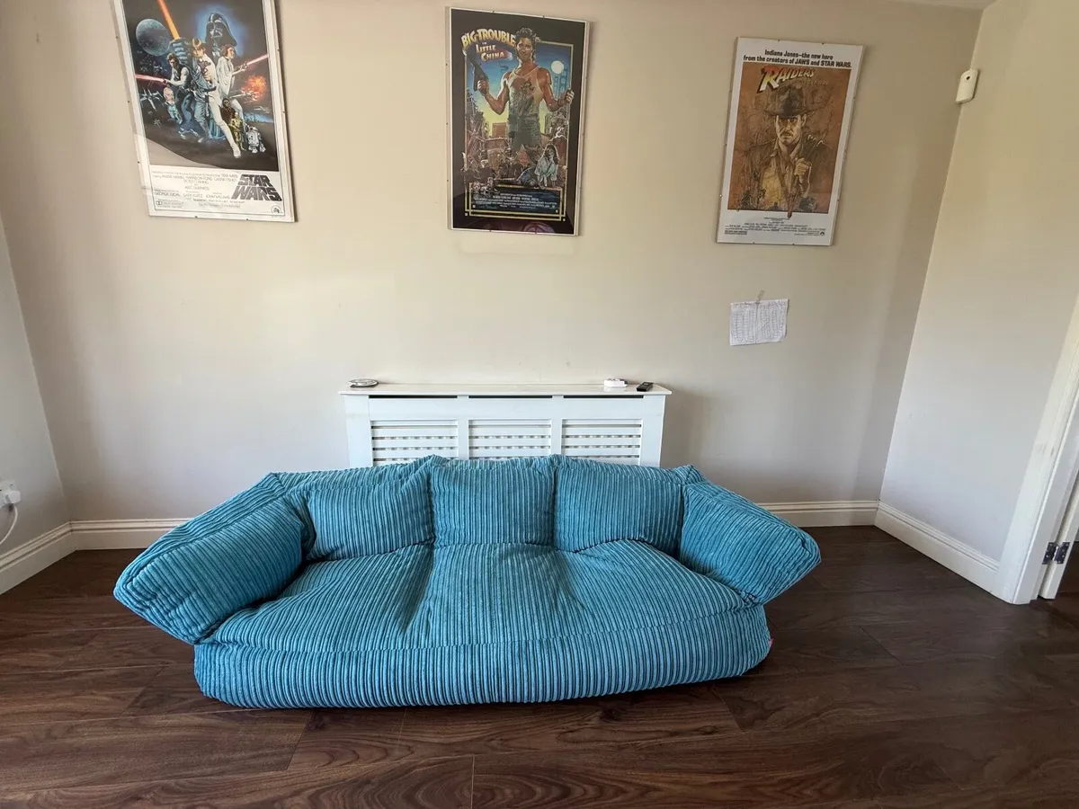Big Bertha 3 Seater Albert Sofa Bean Bag - Image 4