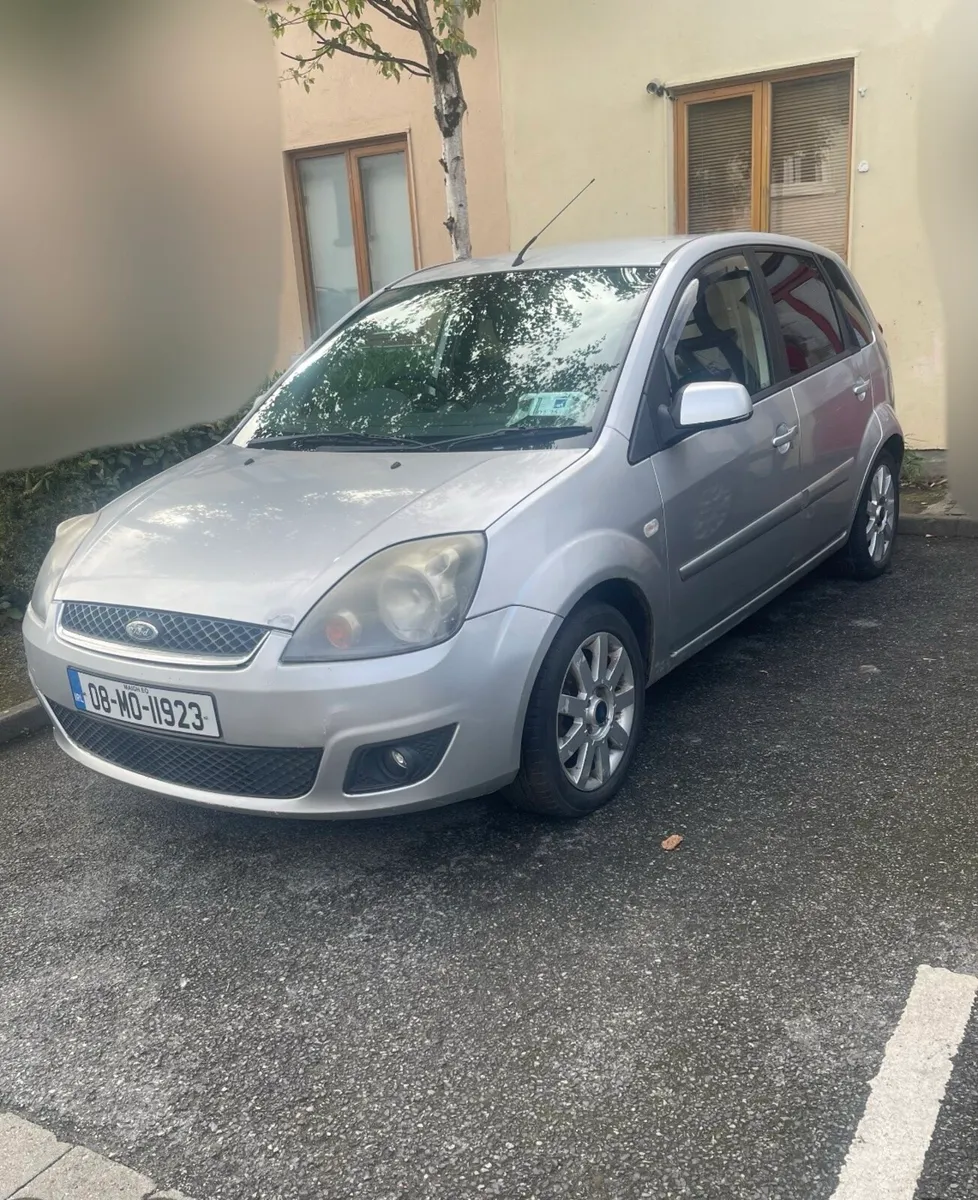Ford Fiesta 1.4 TDCI Zetec Climate 5DR, 2008 - Image 1