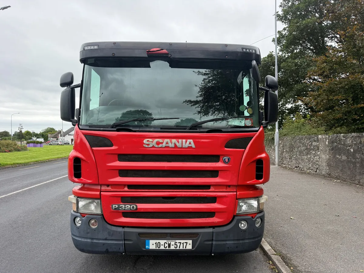 Scania P320 C/W CRANE - Image 2
