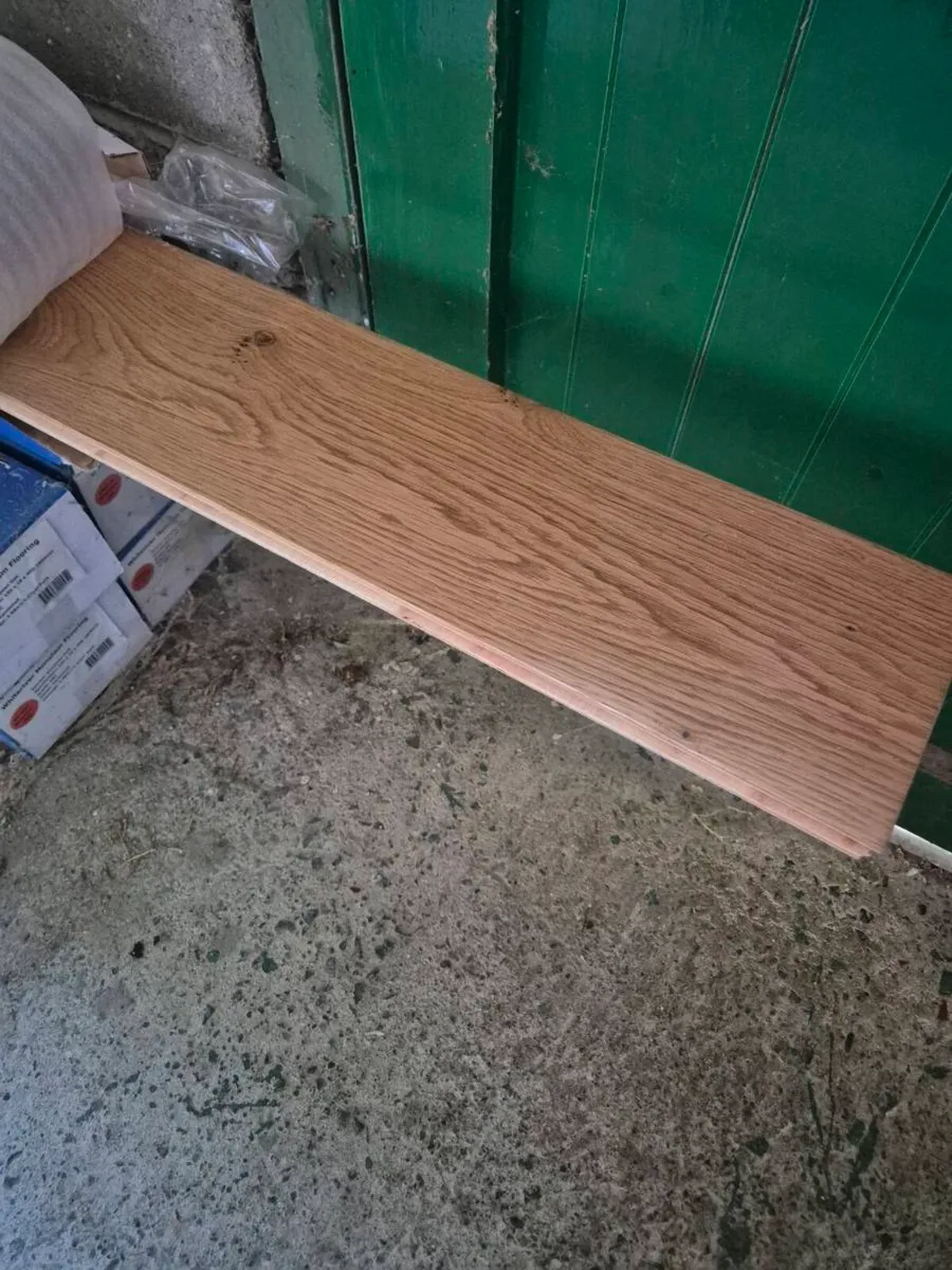 Canadian oak flooring. - Image 1