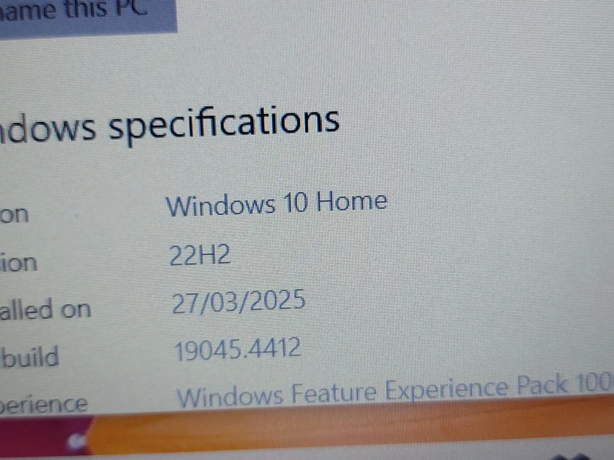HP 15.6" Laptop, 4GB Ram, 1 TB HDD, Wins 10, - Image 4