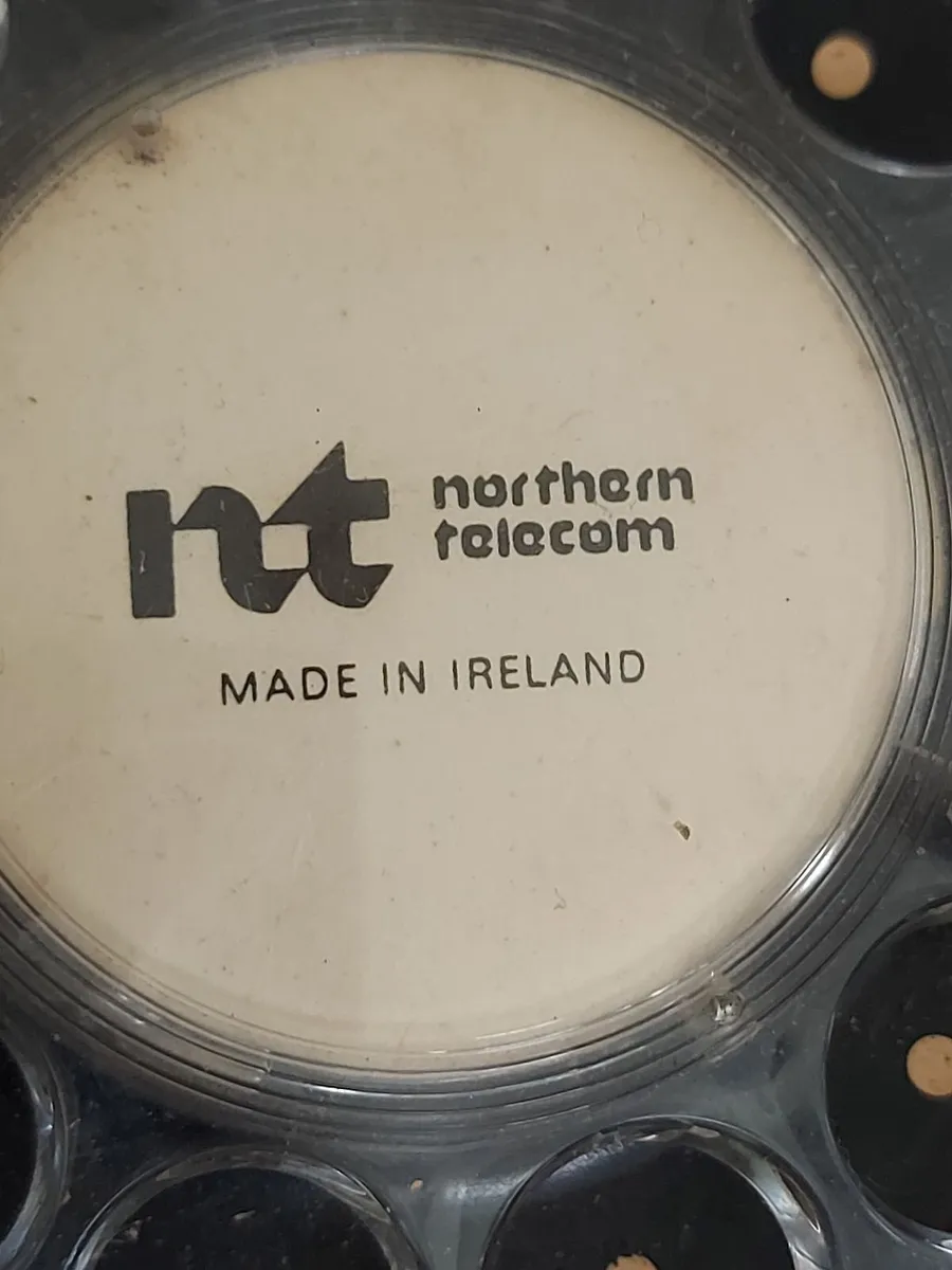 Vintage Northern Telecom Landline Phone in excelle - Image 2