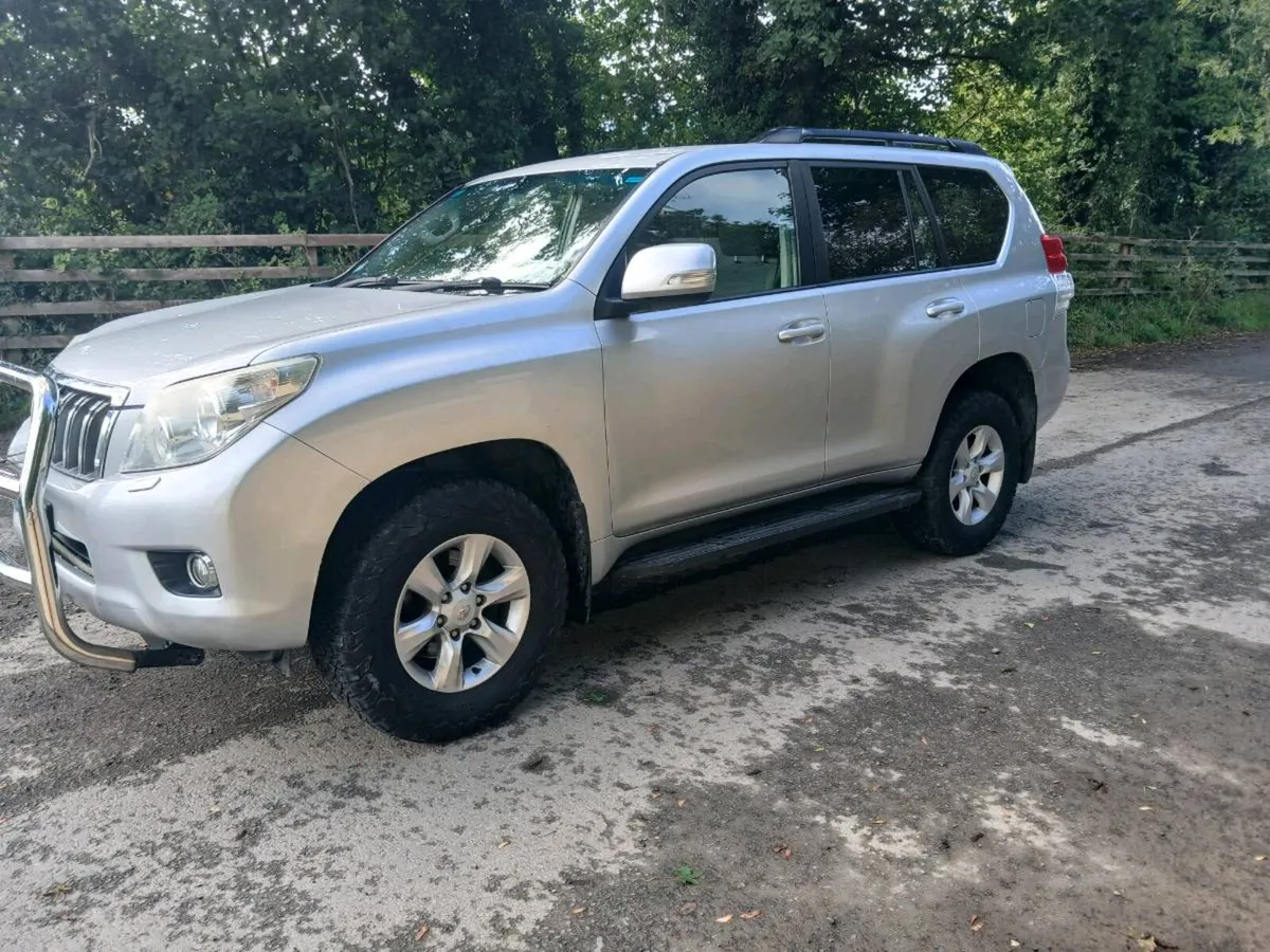 Toyota landcruiser - Image 3