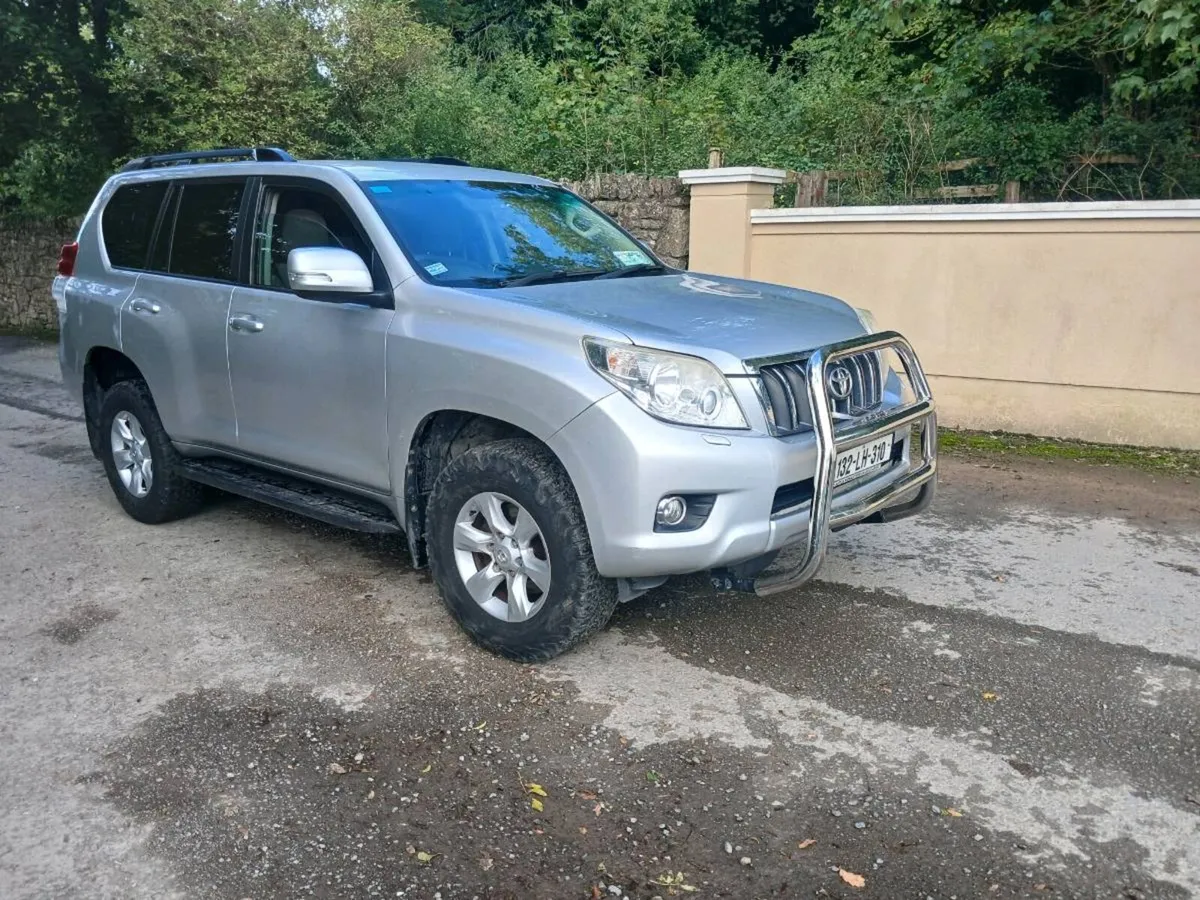 Toyota landcruiser - Image 2