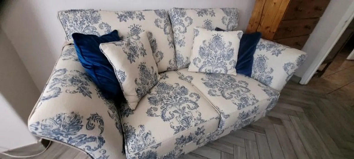 2 seater sofa - Image 2