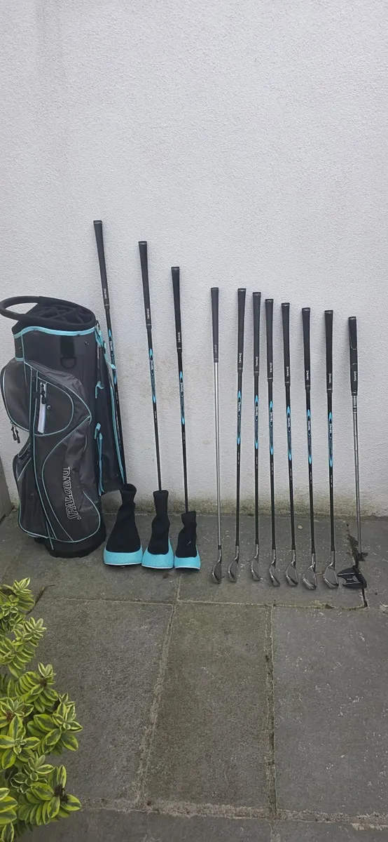 Golf clubs and bags - Image 3