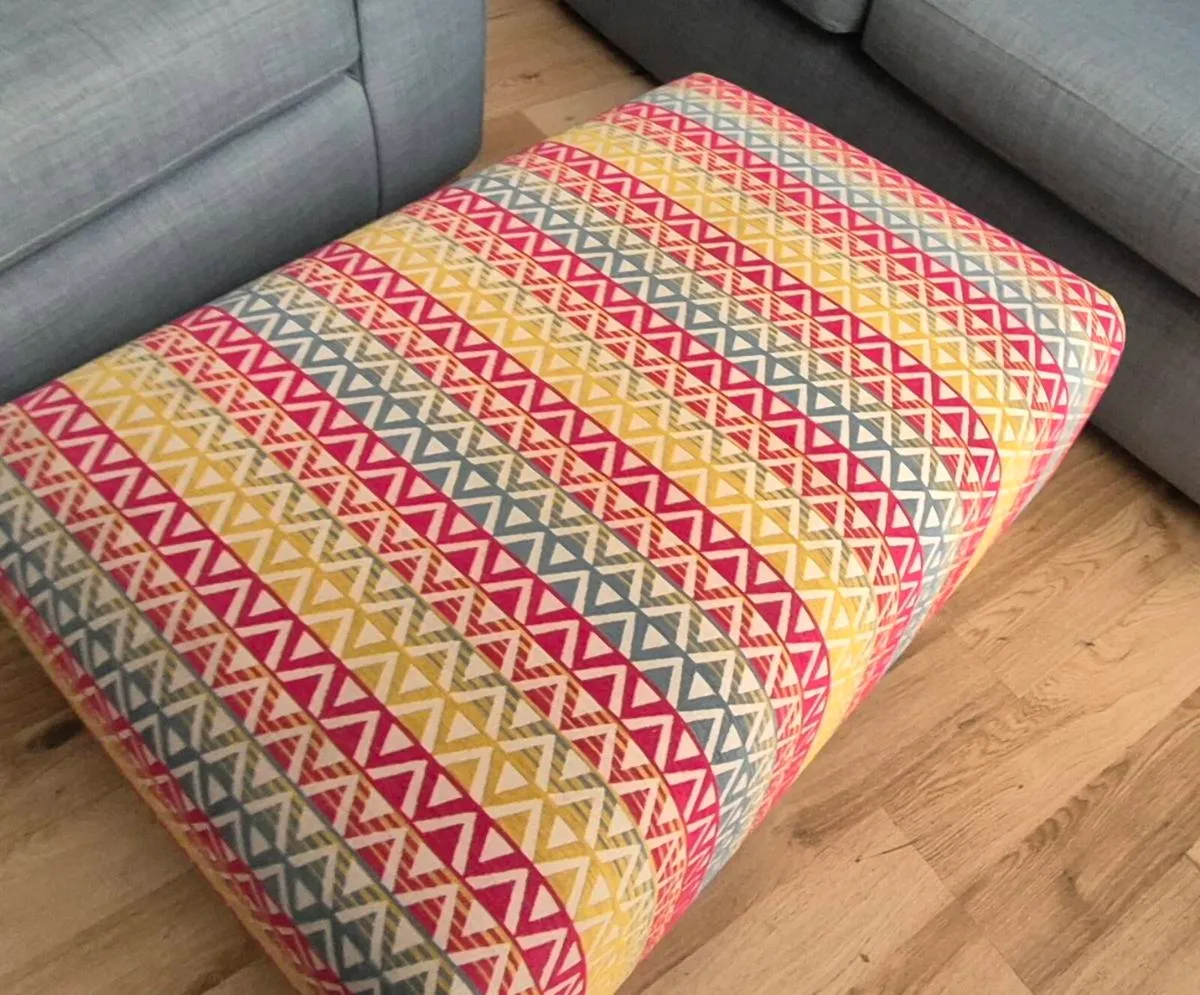 DFS set ,Dublin Delivery - Image 2
