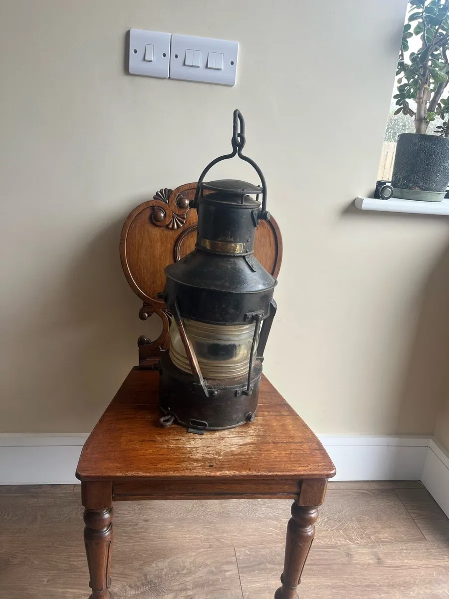 1942 Anderson & Gyde Ships Oil Lamp - Image 1