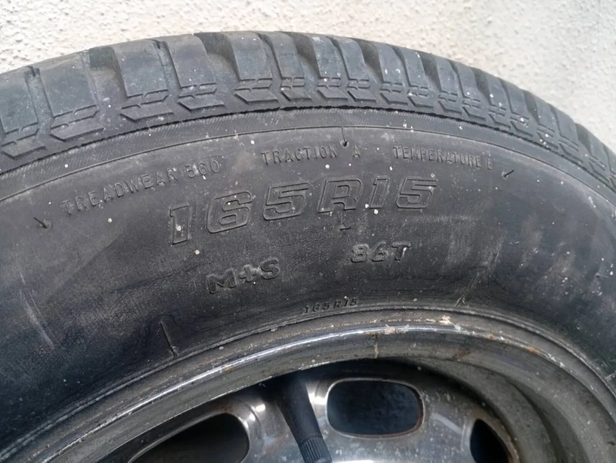 Porsche steel wheels on Vredestein 165 HR 15 tyres - Image 4