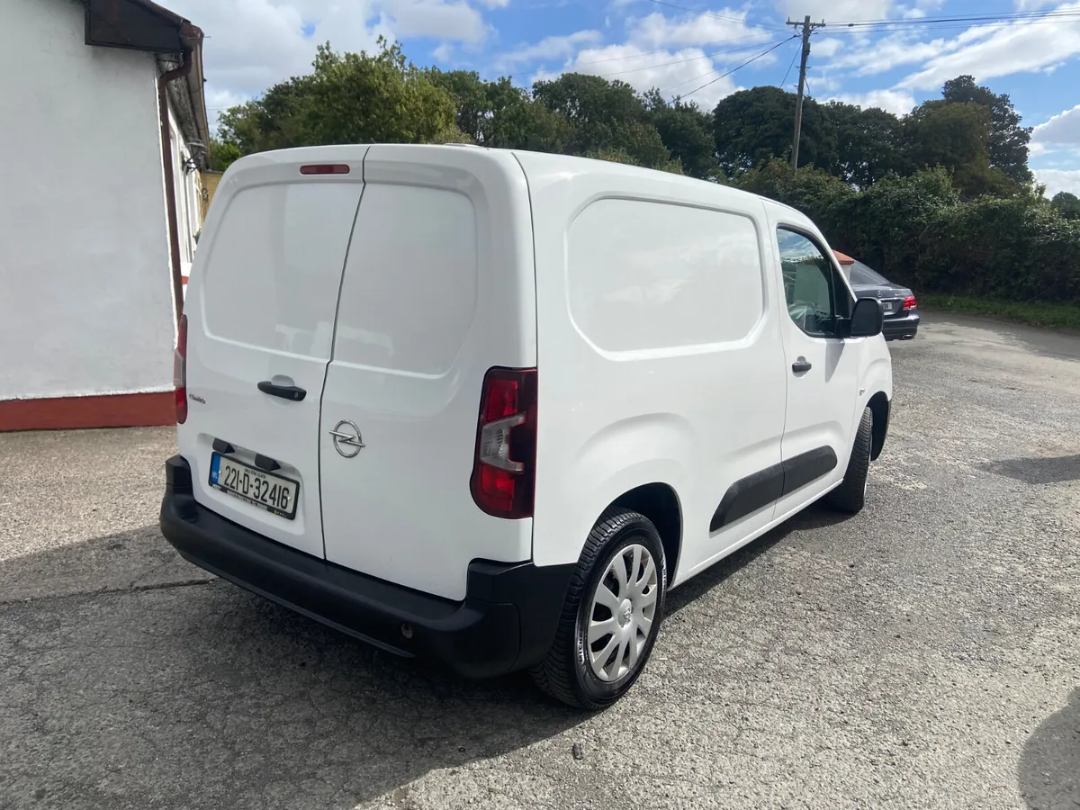 Opel Combo 2022 taxed and tested - Image 3