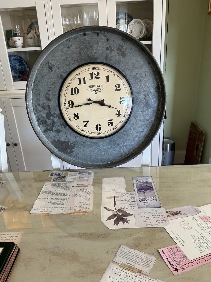 Rustic style clock