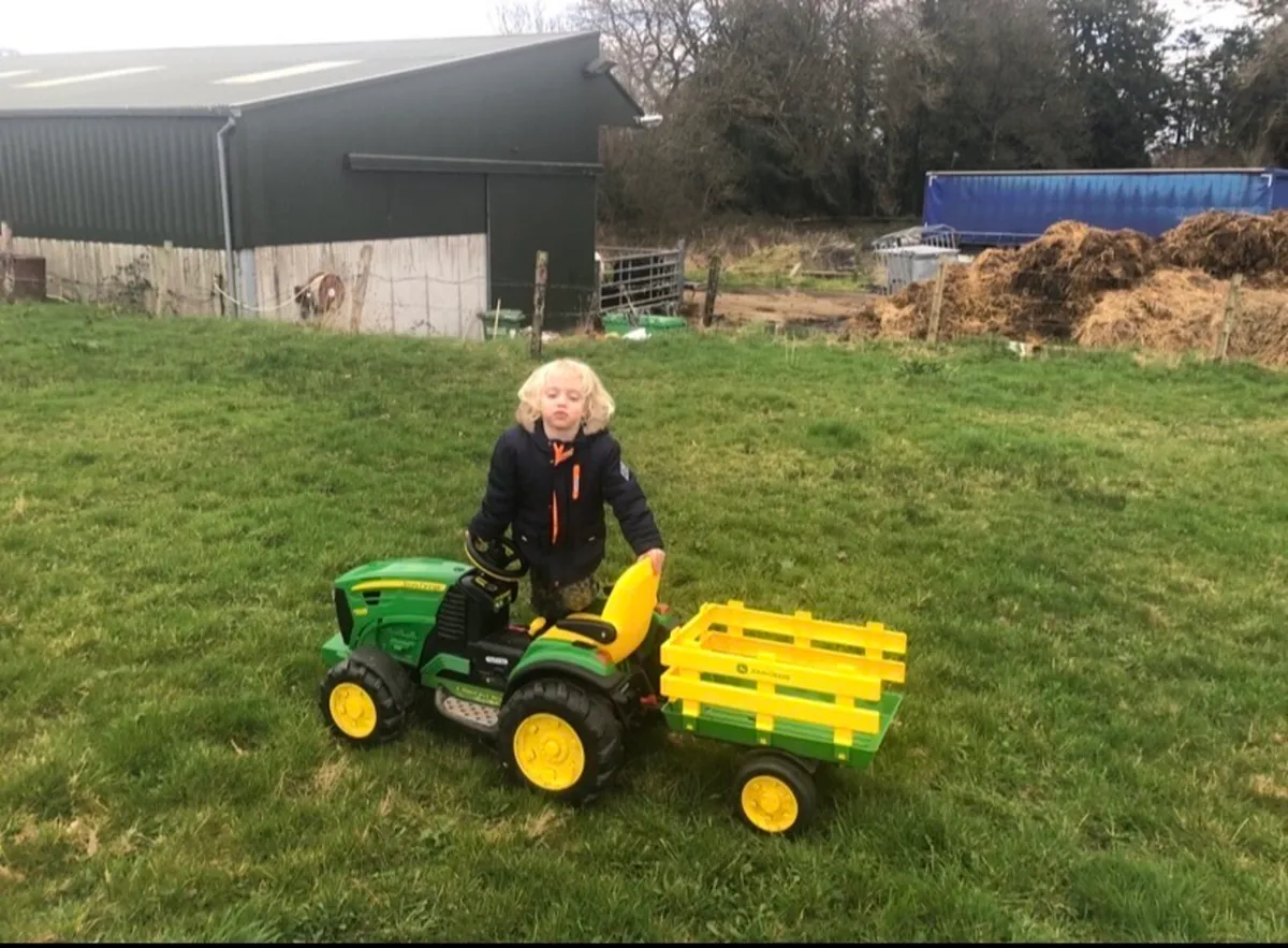 Electric ride on tractors - Image 3