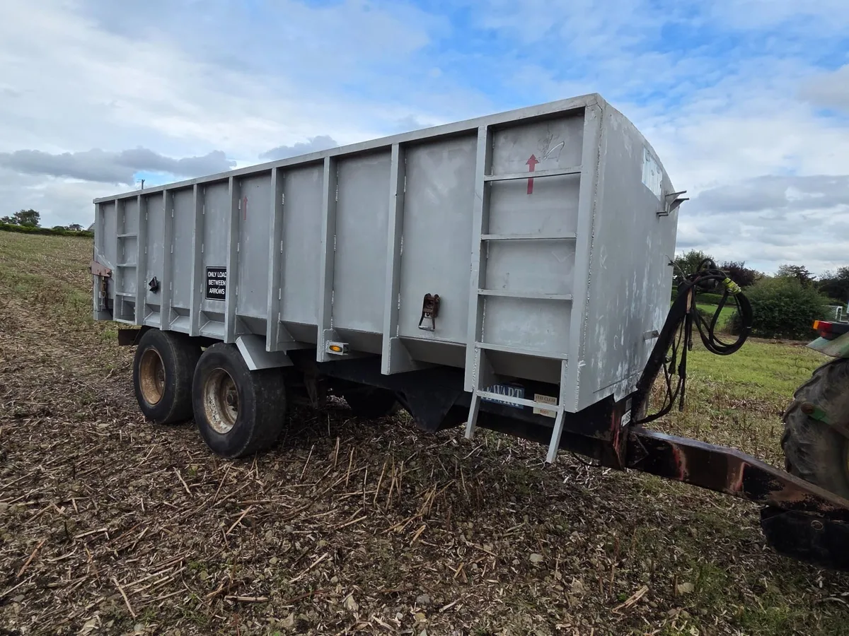 Stewart Grain trailer - Image 1
