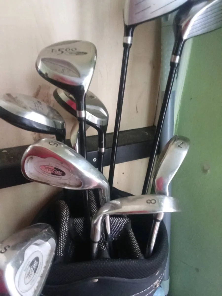 Set of golf clubs for sale - Image 1