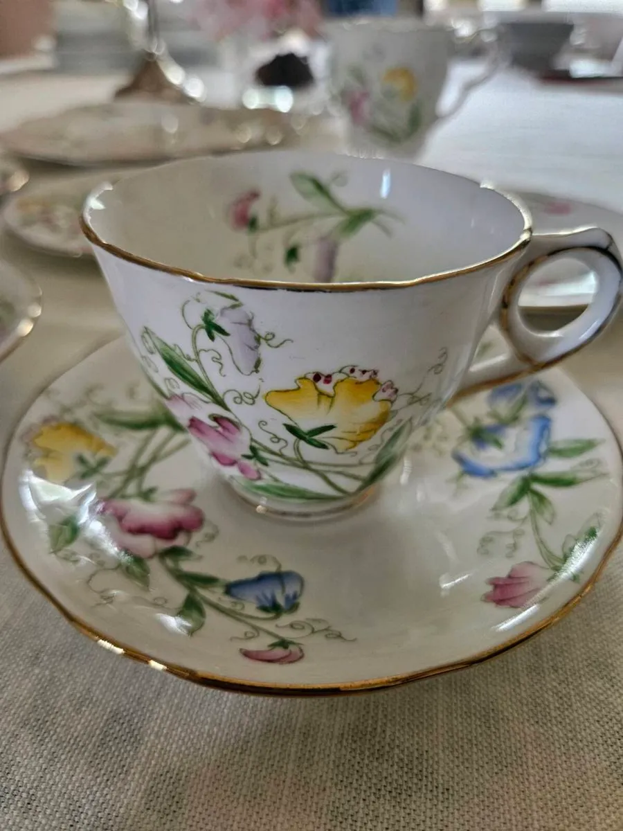 Vintage Royal Stafford "Sweet Pea" Bone China - Image 3