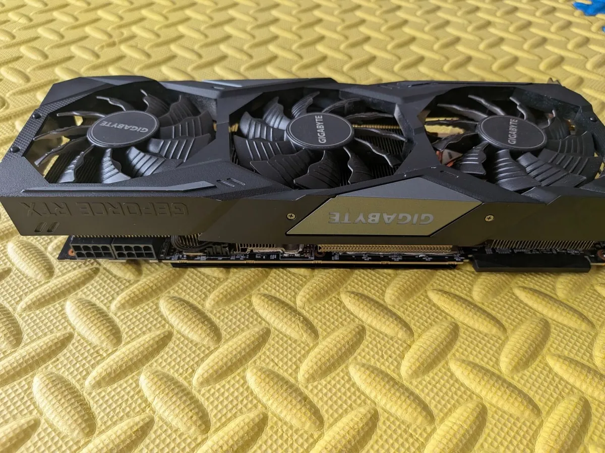 Gigabyte GeForce RTX 2080 Ti 11GB - Image 4