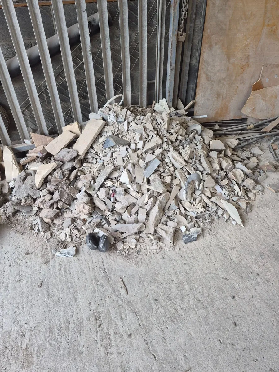Hardcore/waste stone - Image 1